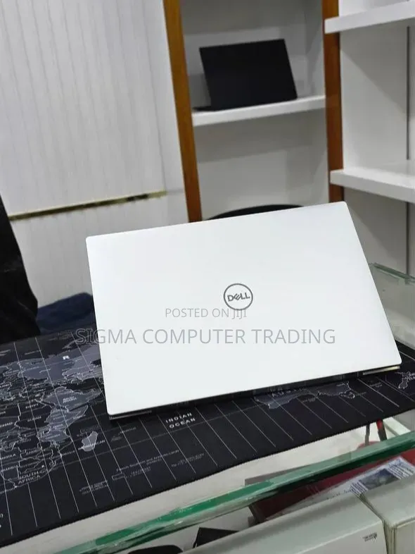 New Laptop Dell XPS 13 16GB Intel Core i7 SSD 512GB