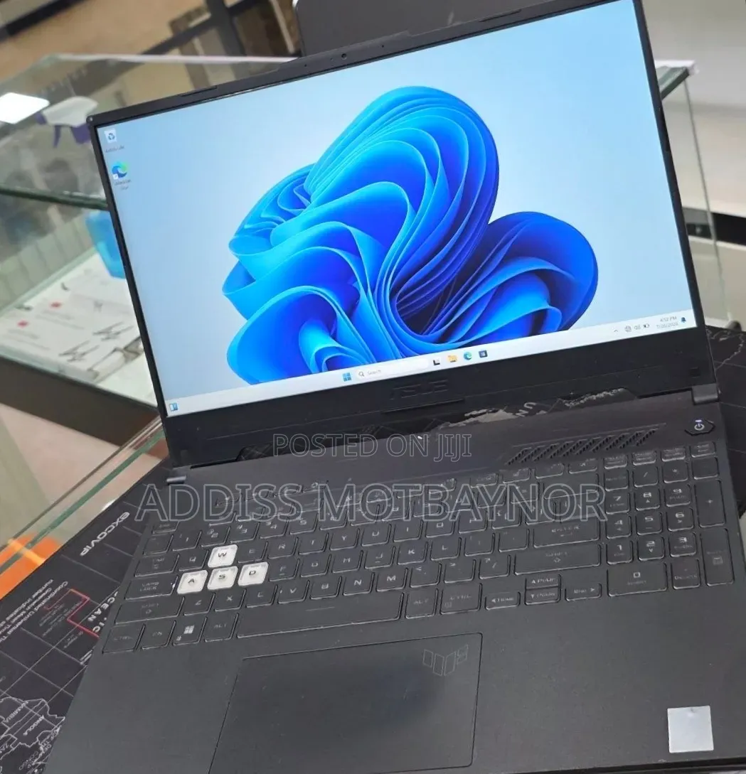 New Laptop Asus TUF Gaming A15 16GB Intel Core i7 SSD 512GB