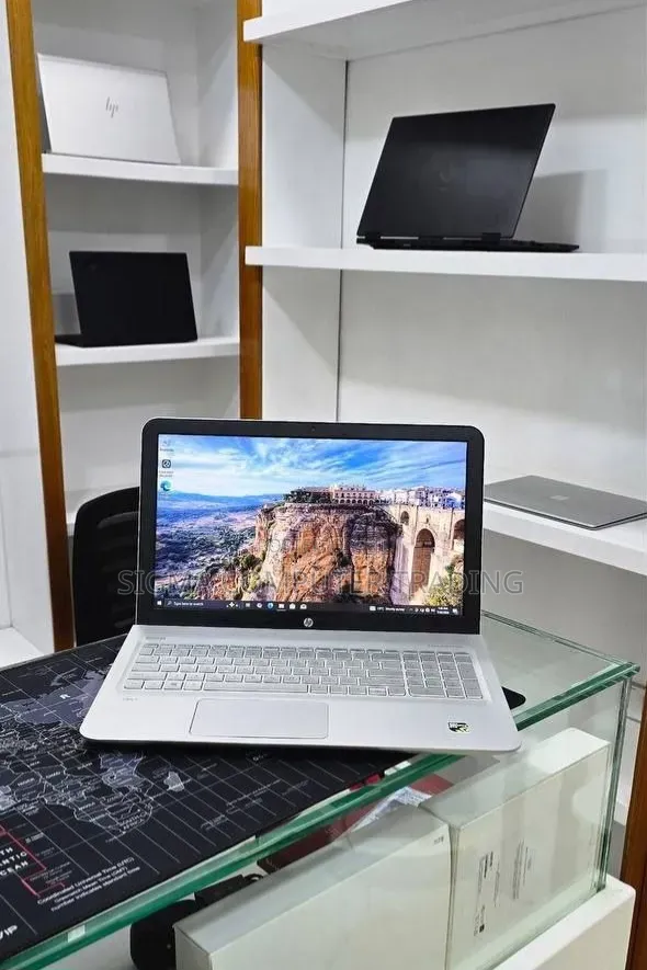 New Laptop HP Envy 15 12GB Intel Core i5 HDD+SSD 1T