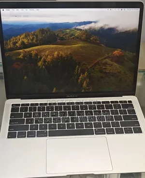 New Laptop Apple MacBook Air 2019 8GB Intel Core i5 SSD 256GB