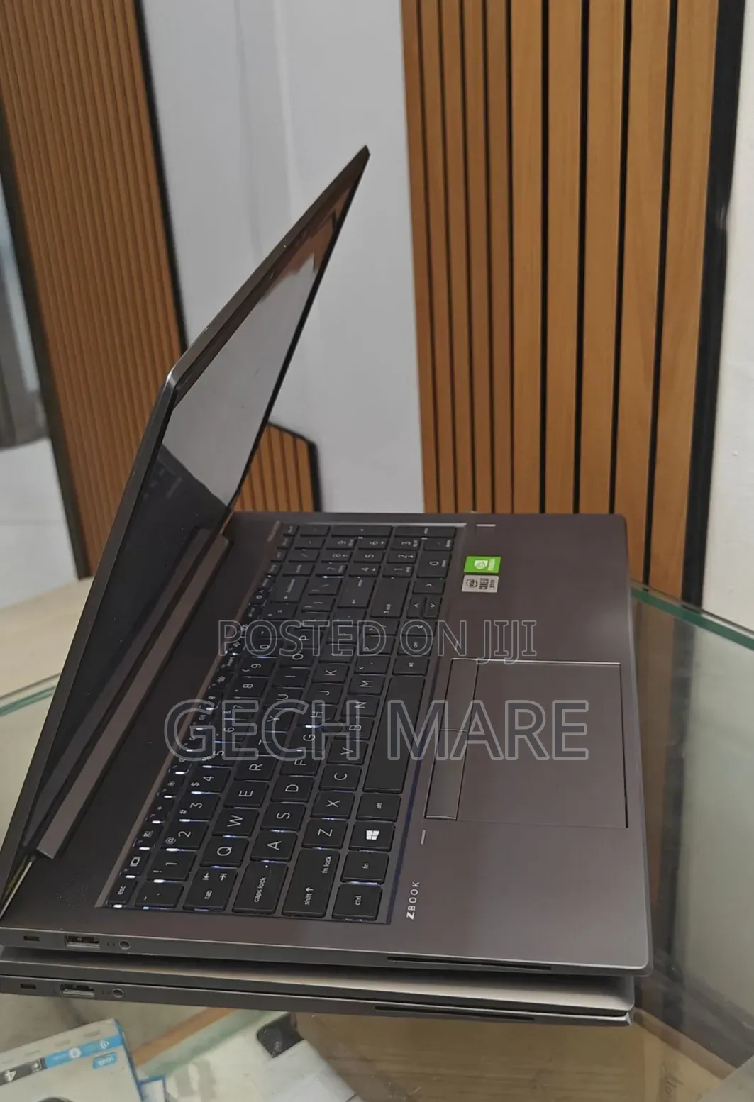 New Laptop HP ZBook 14 16GB Intel Core i7 SSD 512GB