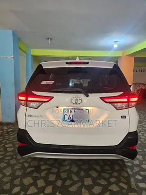 Toyota Rush 2023 White