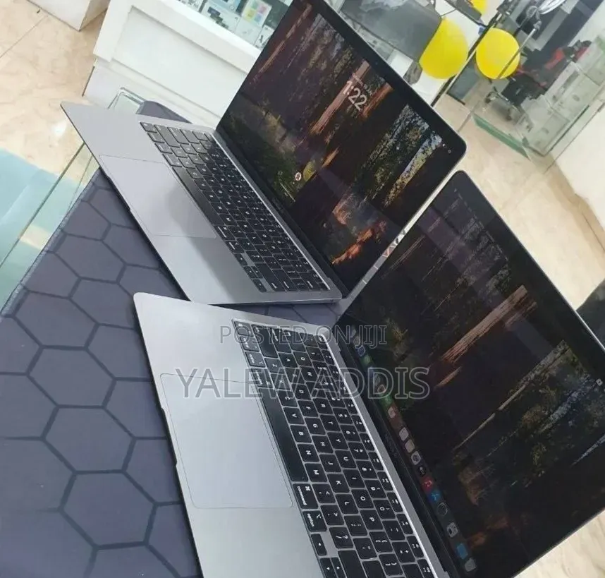 New Laptop Apple MacBook Air 2020 M1 8GB Apple M1 SSD 256GB