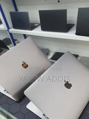 New Laptop Apple MacBook Air 2020 M1 8GB Apple M1 SSD 256GB