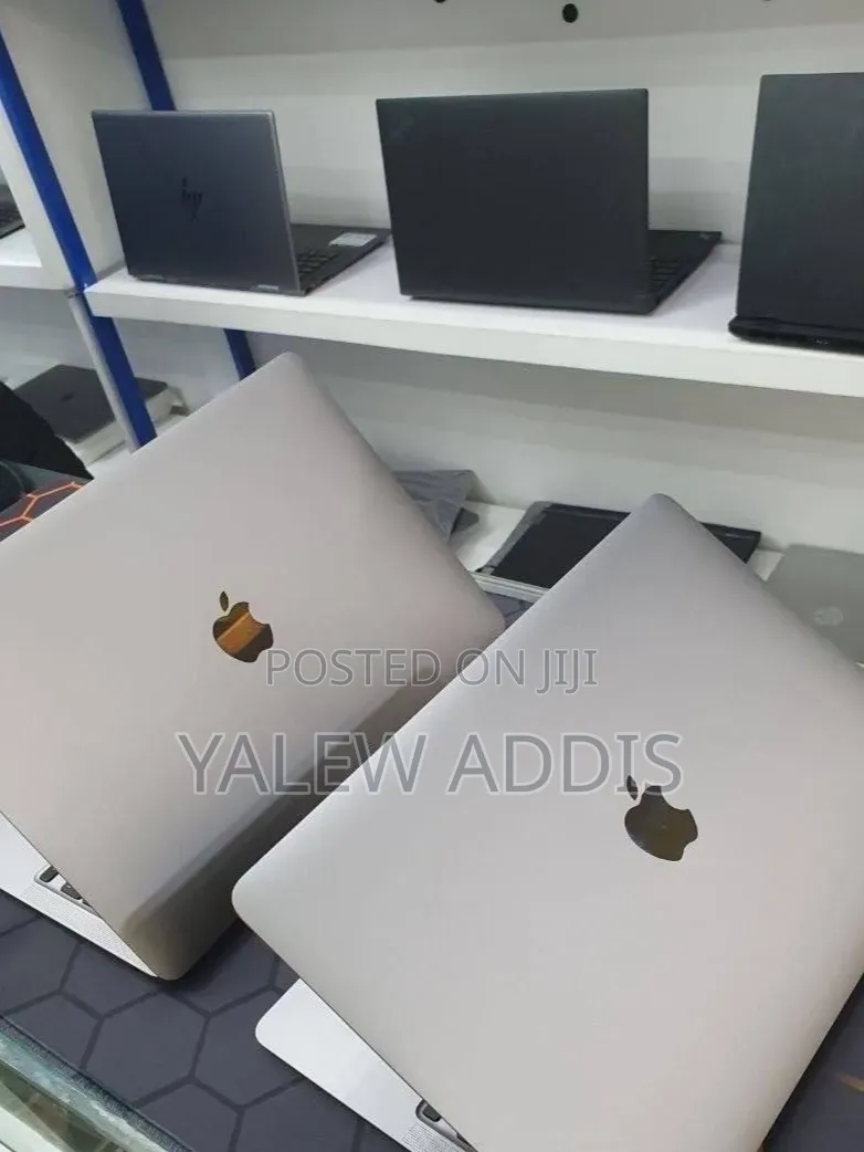 New Laptop Apple MacBook Air 2020 M1 8GB Apple M1 SSD 256GB