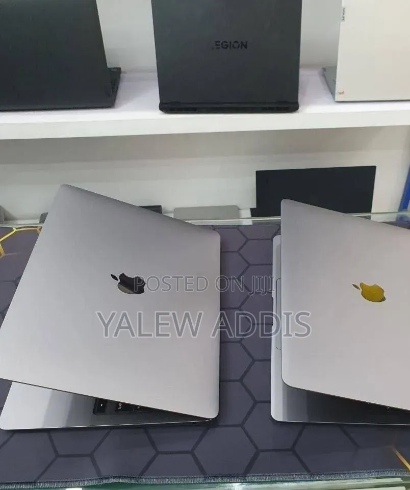 New Laptop Apple MacBook Air 2020 M1 8GB Apple M1 SSD 256GB