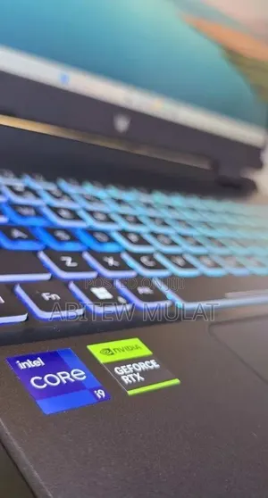 New Laptop Acer Predator Helios Neo 16 16GB Intel Core i9 SSD 1T