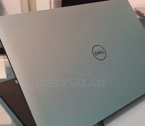 New Laptop Dell XPS 15 16GB Intel Core i9 SSD 512GB