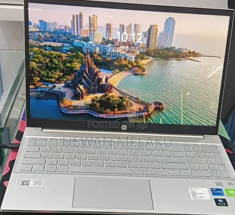 New Laptop HP Pavilion 15 16GB Intel Core i5 SSD 512GB