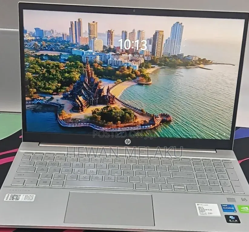 New Laptop HP Pavilion 15 16GB Intel Core i5 SSD 512GB