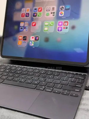 New Apple iPad Pro 13 (2024) 512 GB