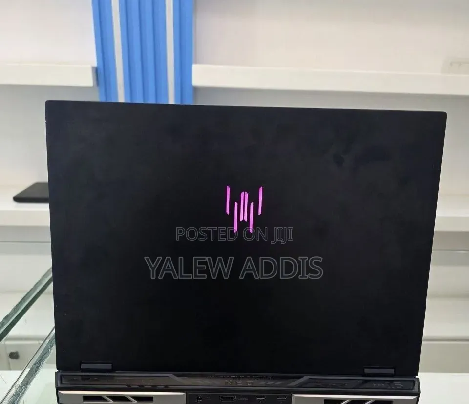 New Laptop Acer Predator Helios Neo 16 16GB Intel Core i9 SSD 1T