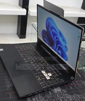 New Laptop Asus 16GB Intel Core i7 SSD 512GB