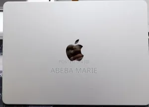 New Laptop Apple MacBook Air 2022 M2 8GB Apple M2 SSD 256GB