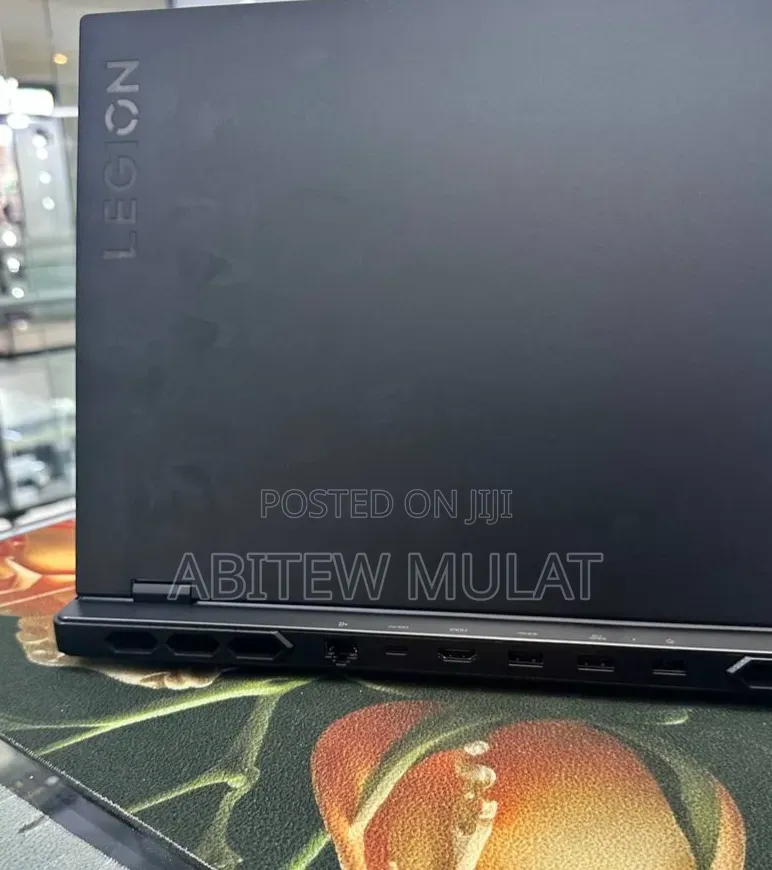 New Laptop Lenovo Legion Pro 7 32GB Intel Core i9 SSD 1T