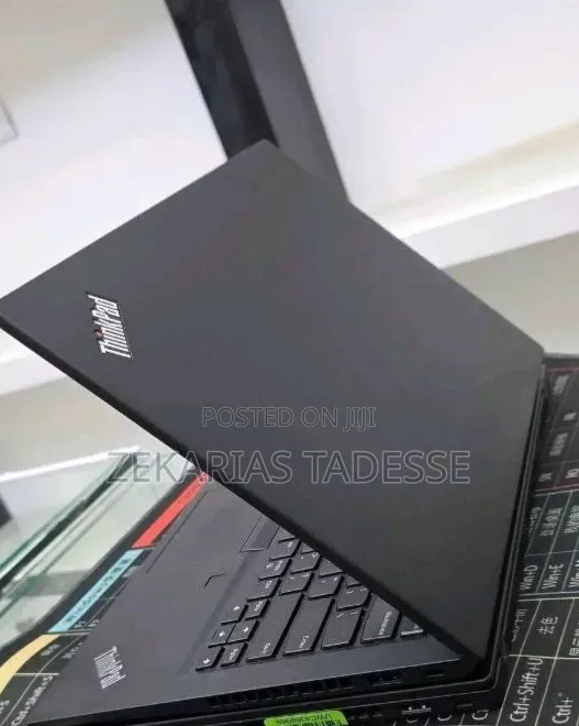 New Laptop Lenovo ThinkPad T14s G4 16GB AMD Ryzen 5 SSD 512GB
