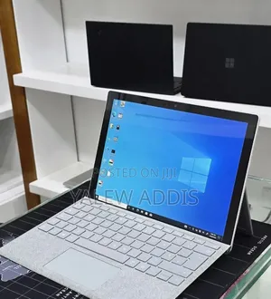 New Laptop Microsoft Surface Pro 7 16GB Intel Core i5 SSD 256GB