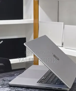 New Laptop Apple MacBook Air 2020 M1 64GB Apple M1 SSD 1T