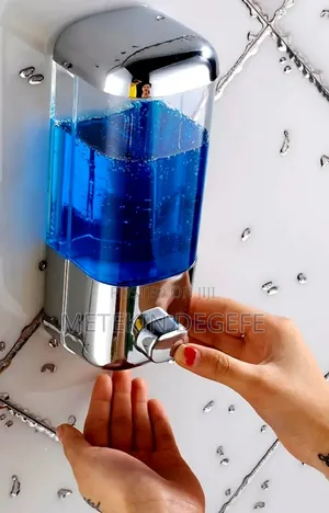 Yigao Brand Wall-Mounted Liquid Dispenser Features a Polished ኸ