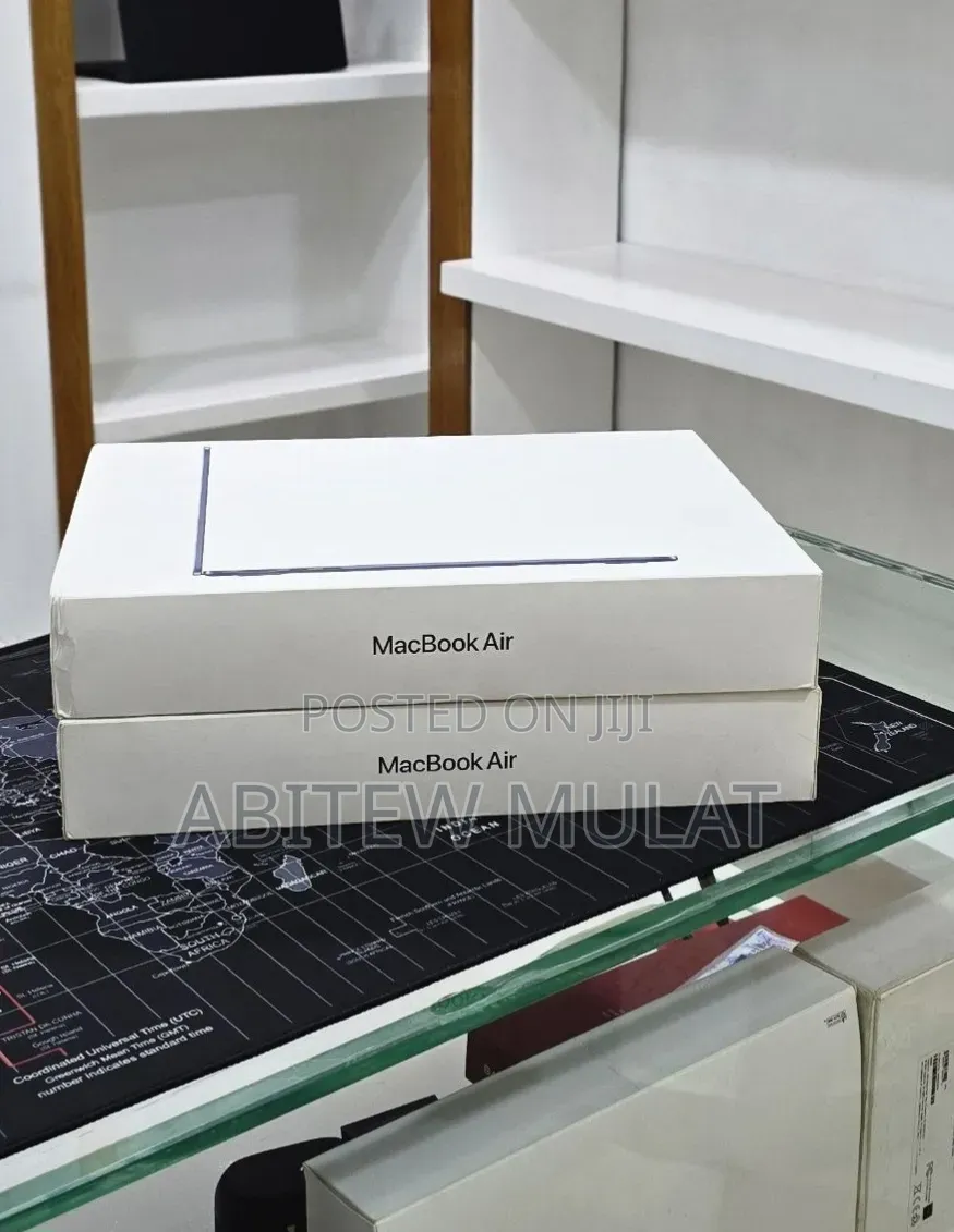 New Laptop Apple MacBook Air 2026 M5 16GB Apple M5 SSD 512GB