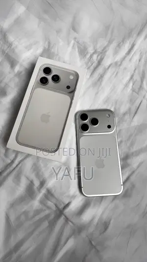 New Apple iPhone 17 Pro Max 256 GB Silver