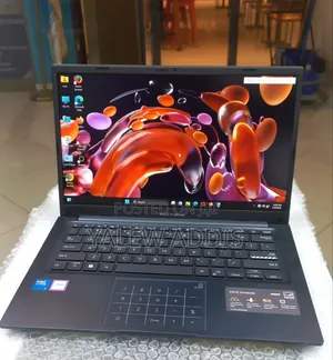 New Laptop Asus Vivobook 15 16GB Intel Core i5 SSD 512GB