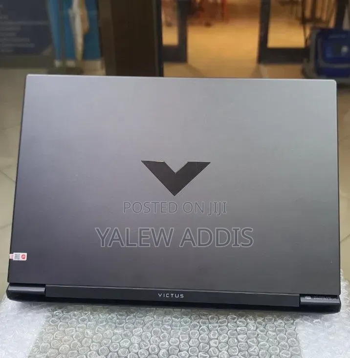 New Laptop HP Victus 16 16GB Intel Core i7 SSD 1T