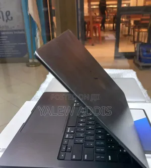 New Laptop Apple MacBook Air 2026 M5 16GB Apple M5 SSD 512GB