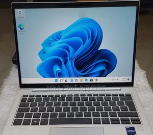New Laptop HP EliteBook 830 G9 16GB Intel Core i5 SSD 512GB
