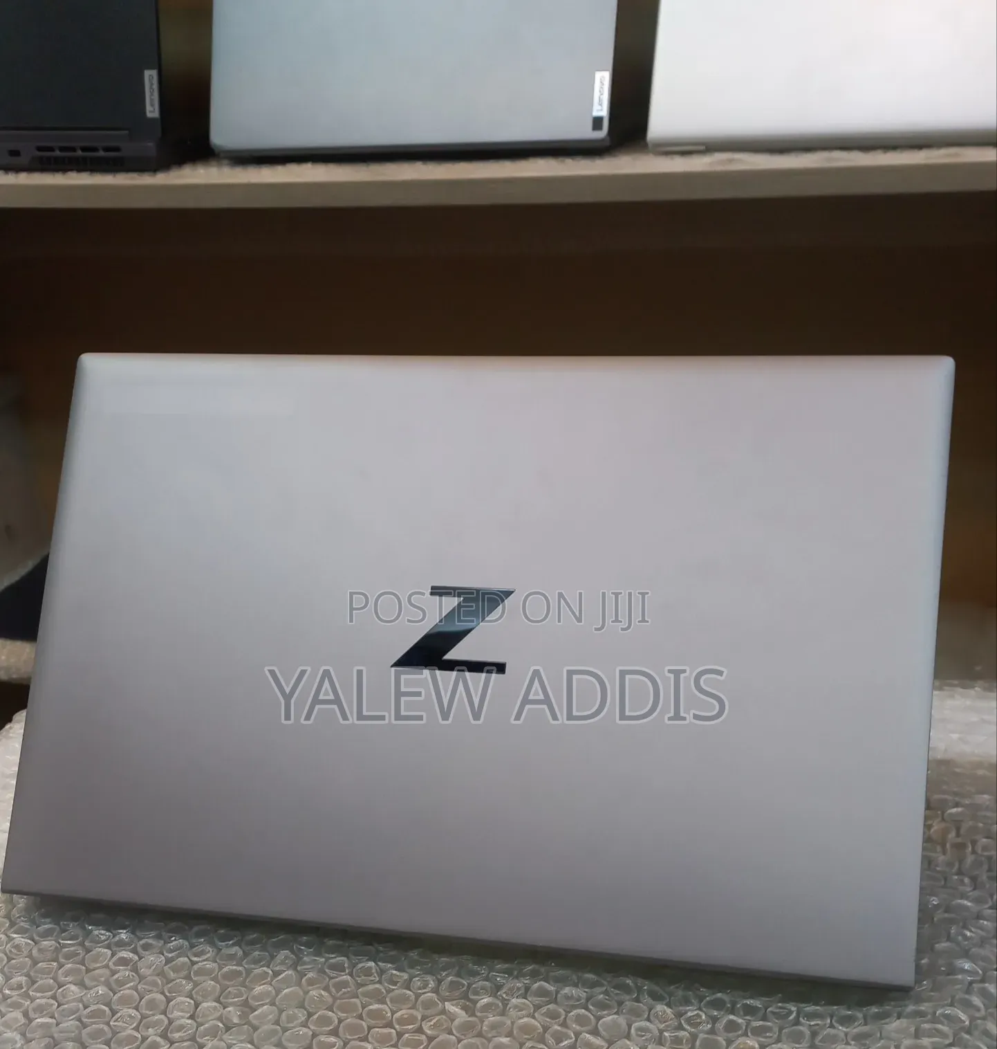 New Laptop HP ZBook Firefly G8 16GB Intel Core i7 SSD 512GB