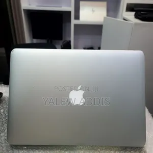 New Laptop Apple MacBook Air 2022 M2 8GB Intel Core i5 SSD 128GB