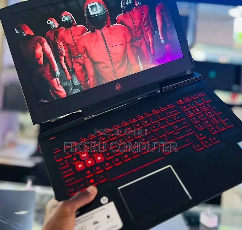 Laptop HP Omen 15 16GB Intel Core i5 SSHD (Hybrid) 128GB
