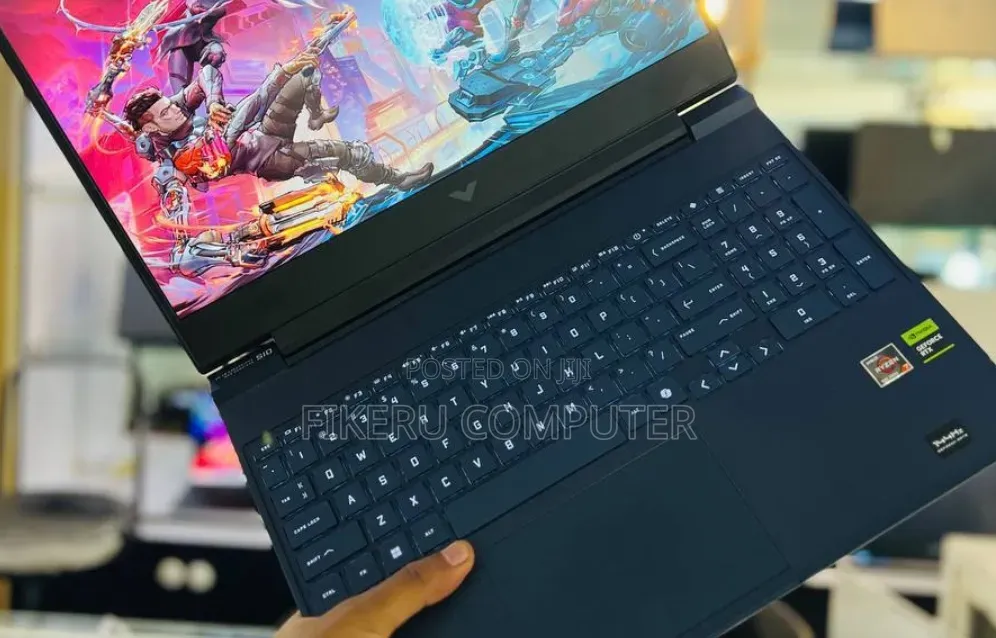 New Laptop HP Victus 16 16GB AMD Ryzen 7 SSD 512GB