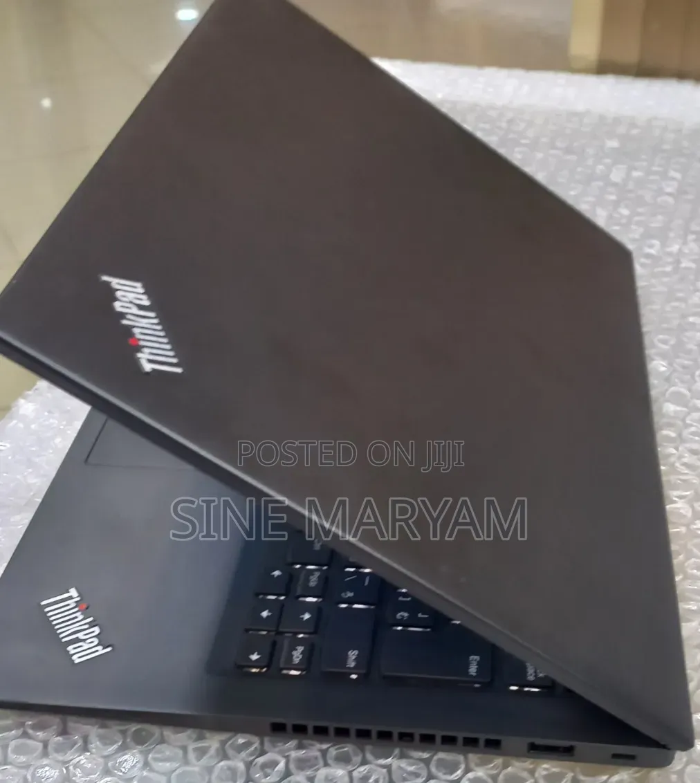 New Laptop Lenovo ThinkPad T14s G4 16GB AMD Ryzen 5 SSD 512GB