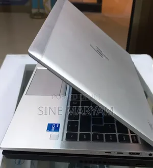 New Laptop HP EliteBook 1040 G8 16GB Intel Core i7 SSD 512GB