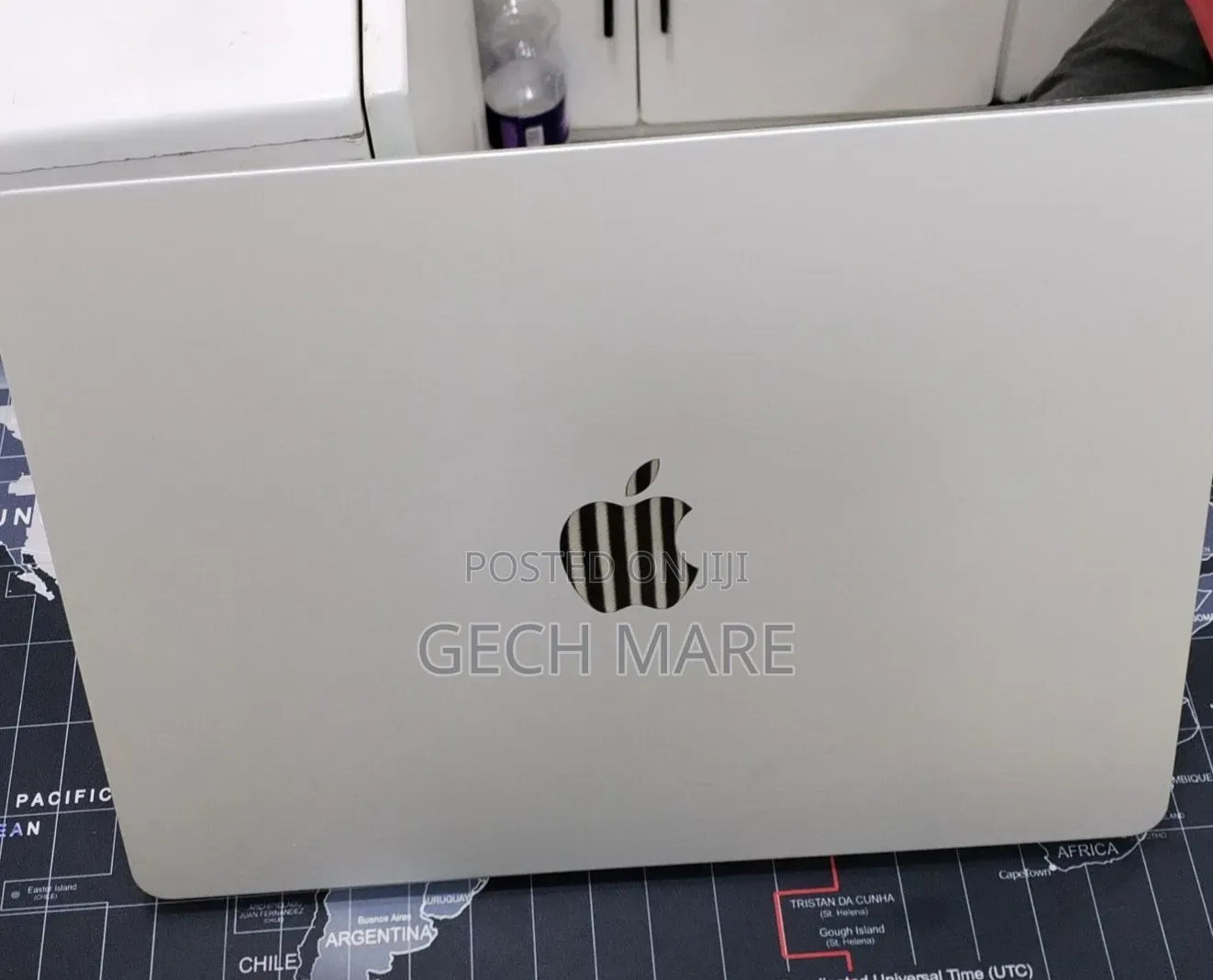 New Laptop Apple MacBook Air 2022 M2 8GB Intel SSD 256GB