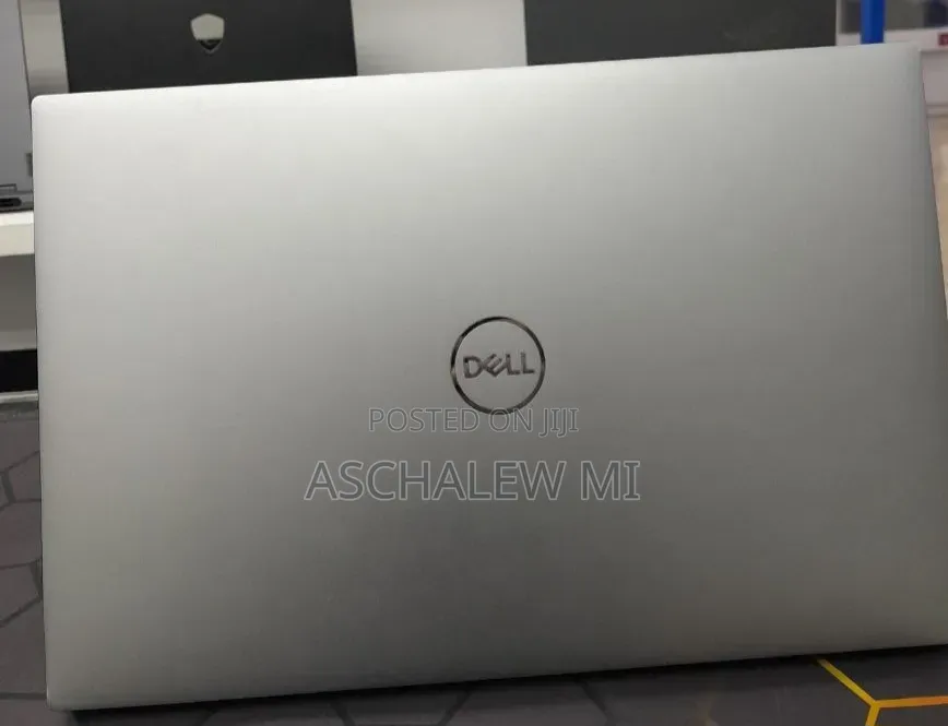 New Laptop Dell Precision 5570 16GB Intel Core i7 SSD 512GB