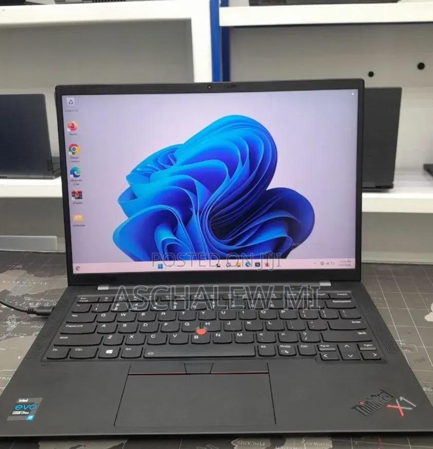 New Laptop Lenovo ThinkPad X1 Carbon 16GB Intel Core i7 SSD 512GB