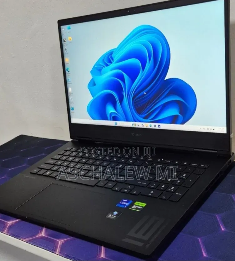 New Laptop HP Omen 16 16GB Intel Core i9 SSD 1T