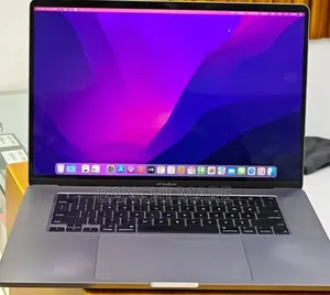 New Laptop Apple MacBook Pro 2018 32GB Intel Core i9 SSD 2T