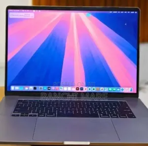 New Laptop Apple MacBook Pro 2018 32GB Intel Core i9 SSD 2T