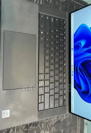 New Laptop Dell XPS 15 16GB Intel Core i7 SSD 512GB
