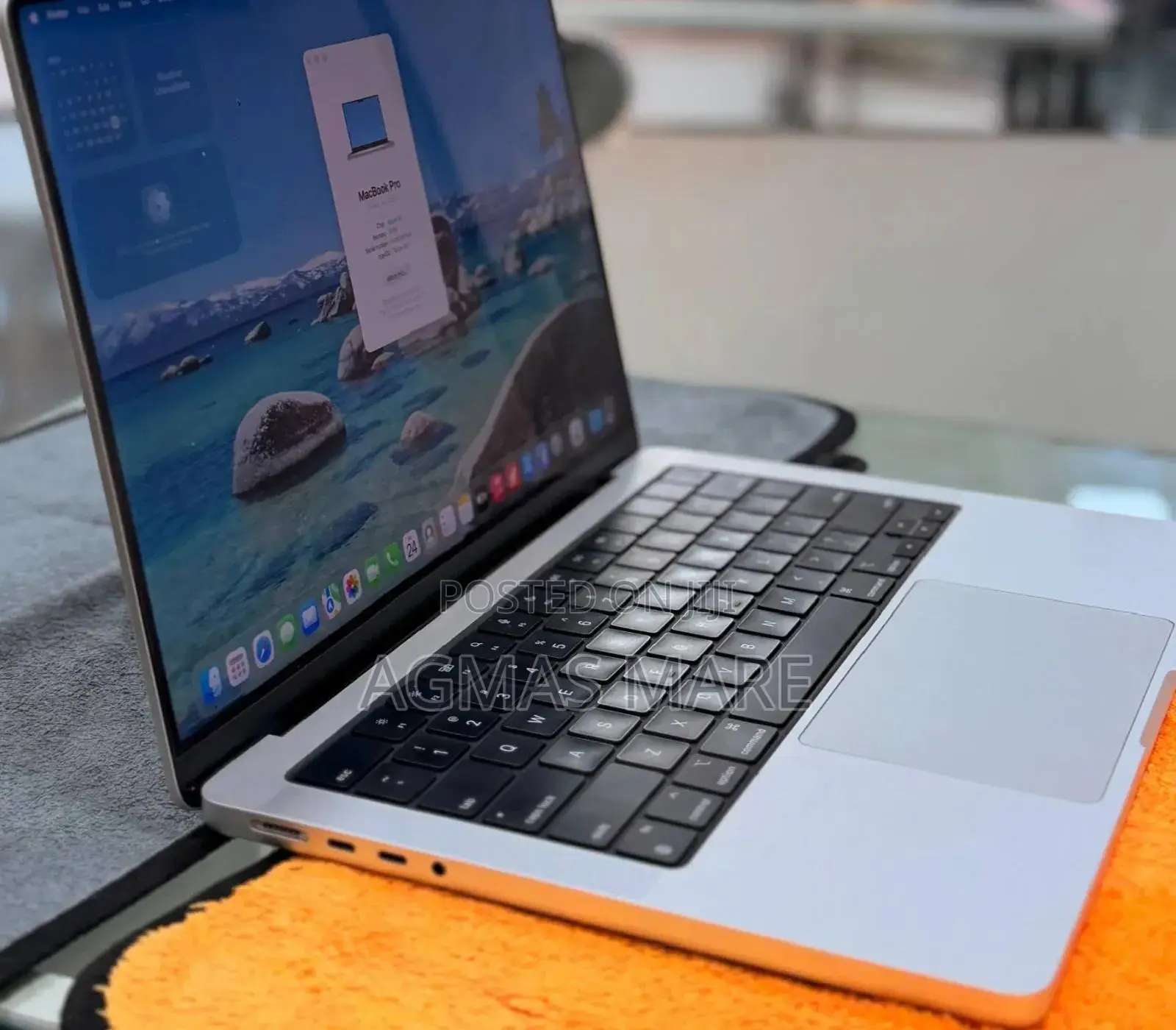 New Laptop Apple MacBook Pro 2023 M3 Pro 8GB Apple M3 Pro SSD 512GB
