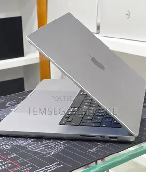 New Laptop Apple MacBook Pro 2021 M1 Max 64GB Apple M1 Max SSD 1T