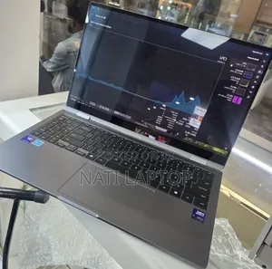 New Laptop Samsung 16GB Intel Core Ultra 7 SSD 512GB