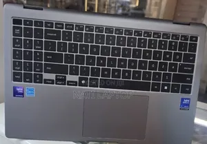 New Laptop Samsung 16GB Intel Core Ultra 7 SSD 512GB