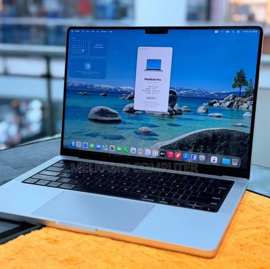 New Laptop Apple MacBook Pro 2023 M3 8GB Apple M3 SSD 512GB