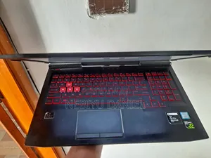 Laptop HP Omen 15-ce0xx 16GB Intel Core i7 SSD 256GB