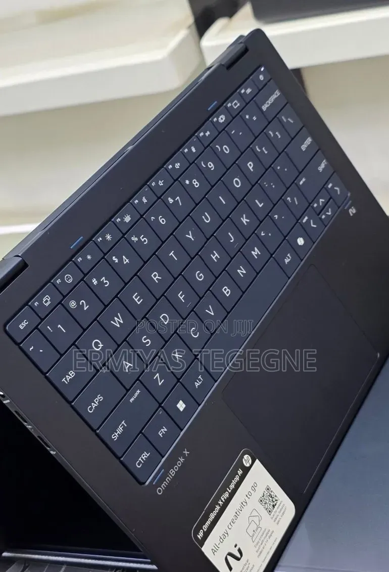 New Laptop HP OmniBook 7 14" 16GB Intel Core Ultra 7 SSD 512GB