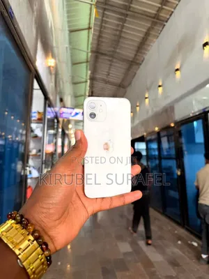 New Apple iPhone 12 128 GB